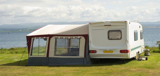 11 veelvoorkomende problemen met je voortent – en wat je er zelf aan kunt doen